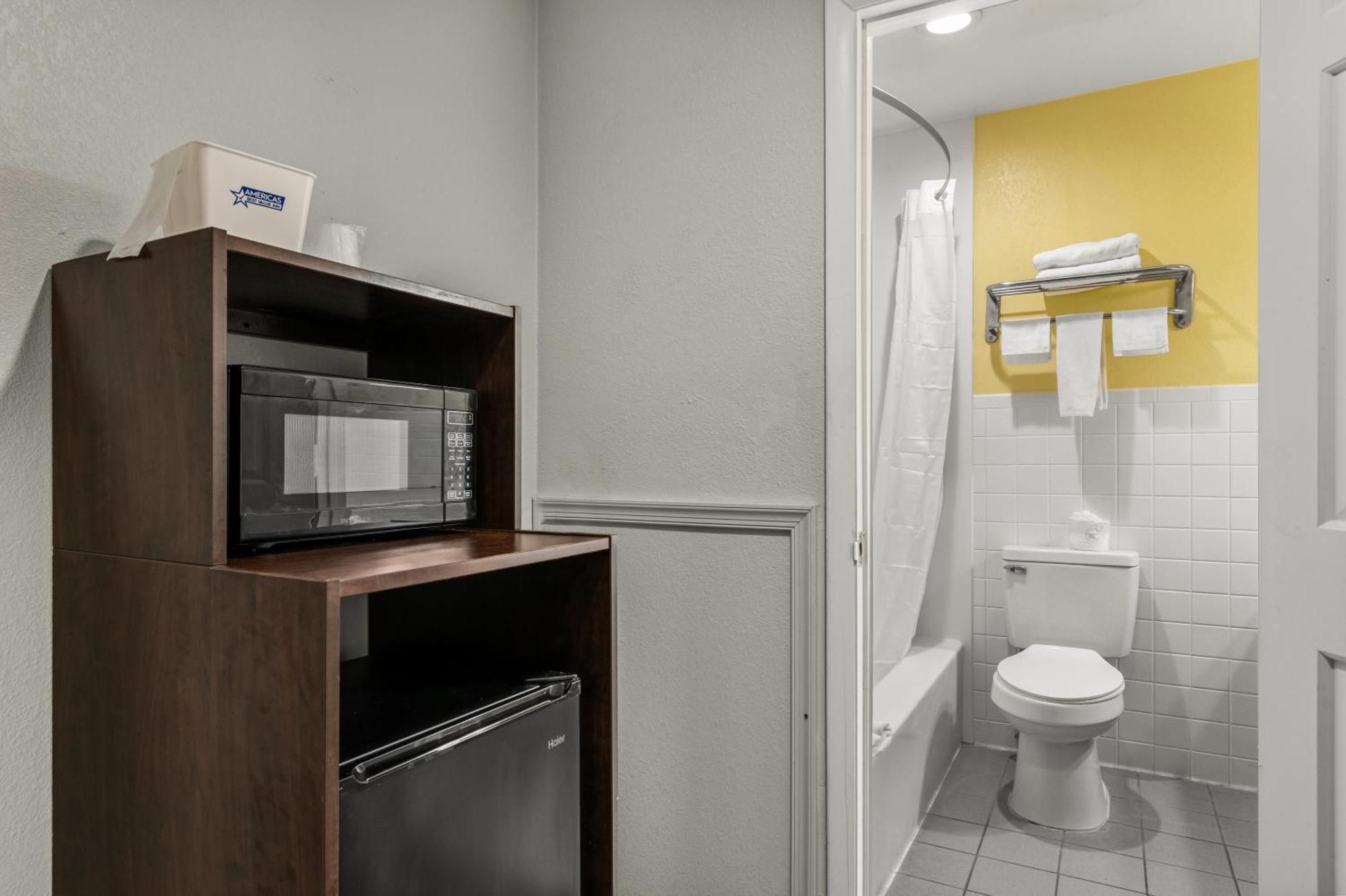 Americas Best Value Inn Carlisle Exteriör bild