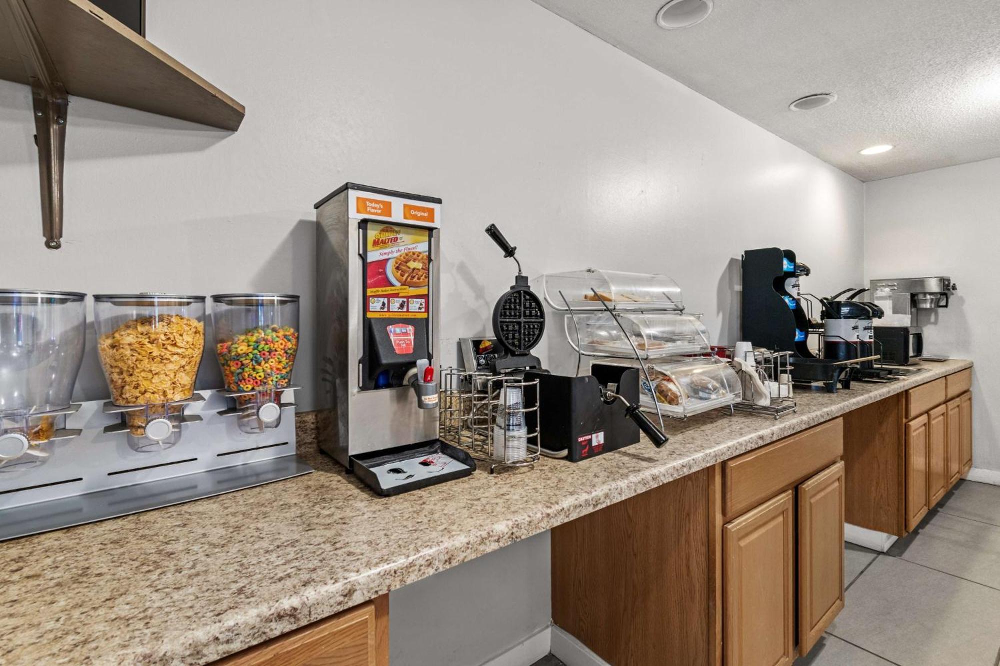 Americas Best Value Inn Carlisle Exteriör bild